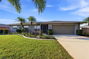 1926 SE 8th St, Cape Coral, FL 33990 - Photo 40