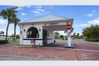 5506 Virginia Dare Ln, North Fort Myers, FL 33917 - Photo 34