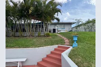 1437 SE 21st Ln, Cape Coral, FL 33990 - Photo 24