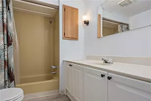 11111 Ballweg Ln, Fort Myers, FL 33908 - Photo 10