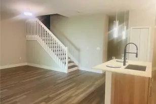 7012 Romana Way, Naples, FL 34119 - Photo 4