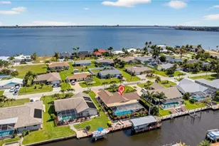 2317 SE 27th Terrace, Cape Coral, FL 33904 - Photo 2