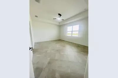 3293 Altimira Dr, Fort Myers, FL 33905 - Photo 32