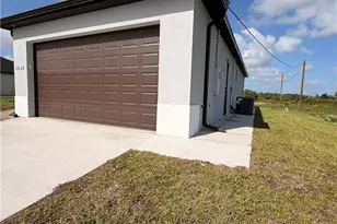 1513 Roosevelt Ave, Lehigh Acres, FL 33972 - Photo 2