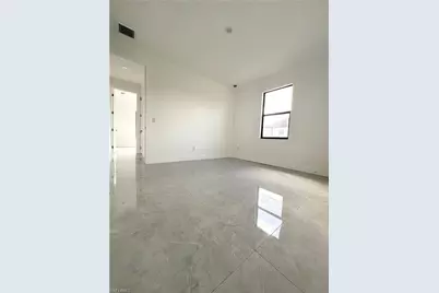 1513 Roosevelt Ave, Lehigh Acres, FL 33972 - Photo 8