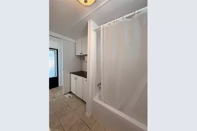 121 Coachlight Ln, North Fort Myers, FL 33917 - Photo 8