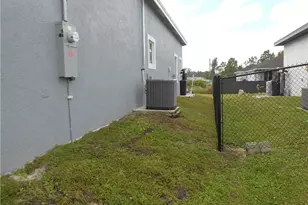 2809 55th St W, Lehigh Acres, FL 33971 - Photo 30