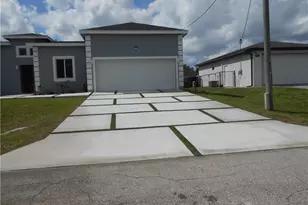 2809 55th St W, Lehigh Acres, FL 33971 - Photo 2