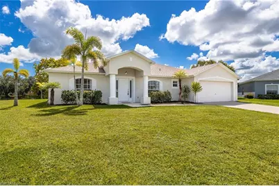 2560 Hawks Preserve Dr, Fort Myers, FL 33905 - Photo 4