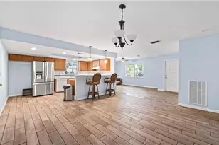 50 Palm Tree Terrace, Fort Myers, FL 33905 - Photo 4