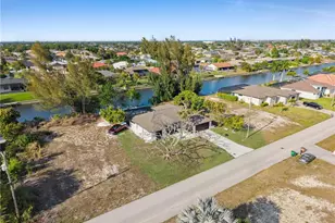 145 SE 17th St, Cape Coral, FL 33990 - Photo 42