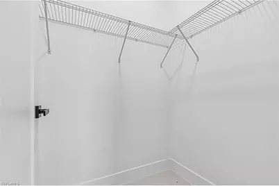 1015 SW 8th Ct, Cape Coral, FL 33991 - Photo 30