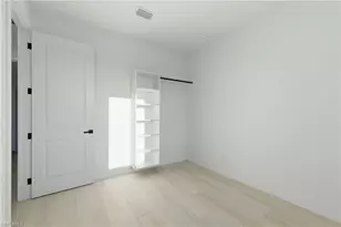 3631 SW Santa Barbara Pl, Cape Coral, FL 33914 - Photo 38