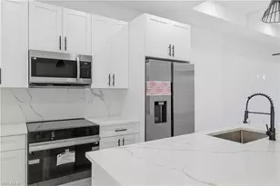 3631 SW Santa Barbara Pl, Cape Coral, FL 33914 - Photo 34