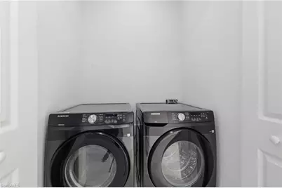 3631 SW Santa Barbara Pl, Cape Coral, FL 33914 - Photo 28