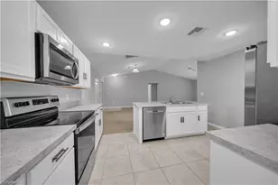 2617 53rd St W, Lehigh Acres, FL 33971 - Photo 8