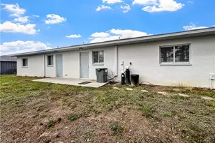 121 Gordon Ave S, Lehigh Acres, FL 33973 - Photo 26