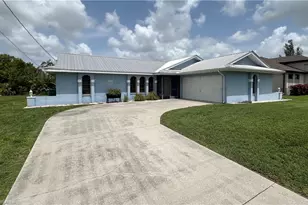 1402 SW 4th Ave, Cape Coral, FL 33991 - Photo 1