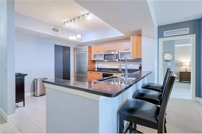 3000 Oasis Grand Blvd #701, Fort Myers, FL 33916 - Photo 4