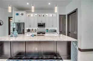 1715 SW 6th Ave, Cape Coral, FL 33991 - Photo 14