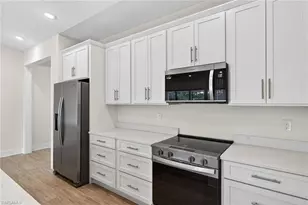 1022 SW 15th Ave, Cape Coral, FL 33991 - Photo 18