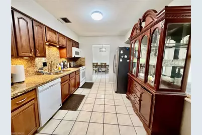 720 Shadyside St, Lehigh Acres, FL 33936 - Photo 12