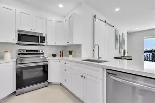 3527 Country Club Blvd, Cape Coral, FL 33904 - Photo 2