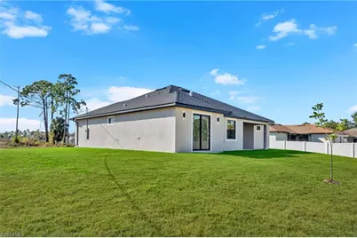 732 Alamo St E, Lehigh Acres, FL 33974 - Photo 22