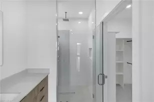 459 Windsor Ave S, Lehigh Acres, FL 33974 - Photo 18