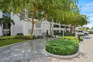 4751 Gulf Shore Blvd N, Naples, FL 34103 - Photo 20