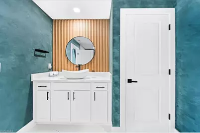 2112 NE 1st Ave, Cape Coral, FL 33909 - Photo 18