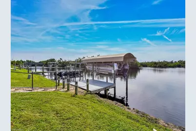 37 Channel Ln, Fort Myers, FL 33905 - Photo 4