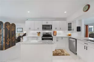 9 Fairview Blvd, Fort Myers Beach, FL 33931 - Photo 12