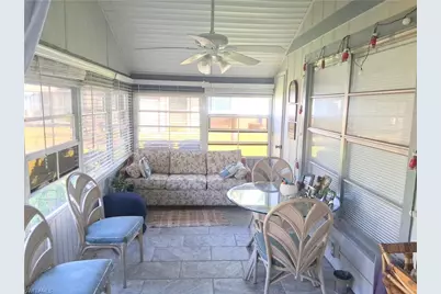 10585 Roxbury Ct, Lehigh Acres, FL 33936 - Photo 18