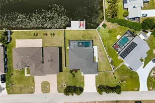 1808 SW 8th Pl, Cape Coral, FL 33991 - Photo 36