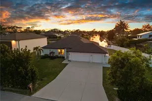 1808 SW 8th Pl, Cape Coral, FL 33991 - Photo 42