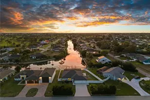 1808 SW 8th Pl, Cape Coral, FL 33991 - Photo 40