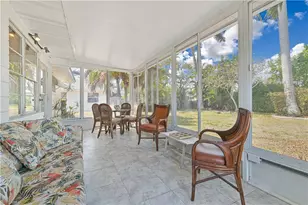 4520 SE 9th Ave, Cape Coral, FL 33904 - Photo 4