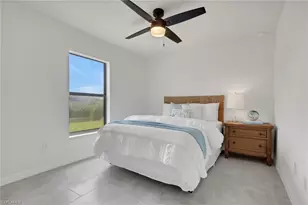 1726 NE 10th Ln, Cape Coral, FL 33909 - Photo 18