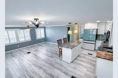 11291 Bougainvillea Ln, Fort Myers Beach, FL 33931 - Photo 4