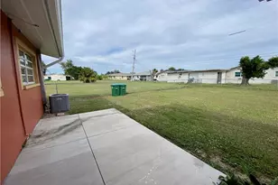 4819 Marine Dr, Cape Coral, FL 33904 - Photo 12