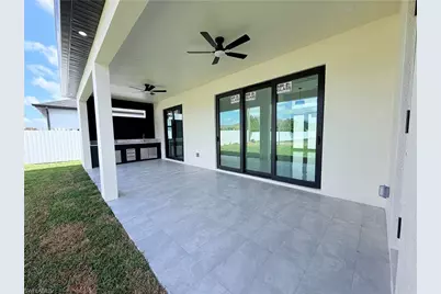 922 Santa Barbara Blvd N, Cape Coral, FL 33993 - Photo 38