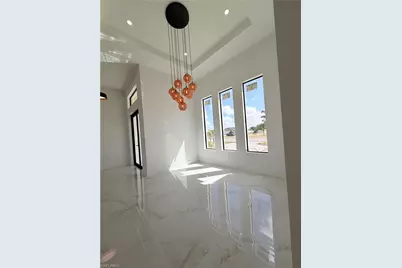 922 Santa Barbara Blvd N, Cape Coral, FL 33993 - Photo 18