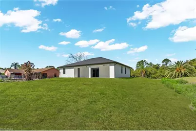 106 Hamilton Ave, Lehigh Acres, FL 33936 - Photo 6