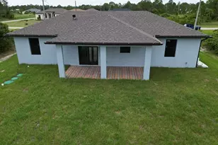 1051 Eisenhower Blvd, Lehigh Acres, FL 33974 - Photo 16