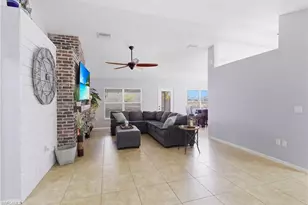 1413 NW 8th Pl, Cape Coral, FL 33993 - Photo 12