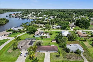 2208/2210 Iris Way, Fort Myers, FL 33905 - Photo 44