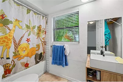 2208/2210 Iris Way, Fort Myers, FL 33905 - Photo 18