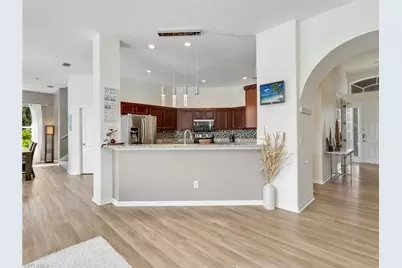 2301 SW 21st Ave, Cape Coral, FL 33991 - Photo 10