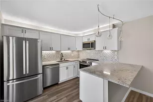 5576 Malt Dr, Fort Myers, FL 33907 - Photo 10